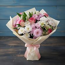 Букет цветов из:  Хризантемы, Альстромерии и Розы в Олонце