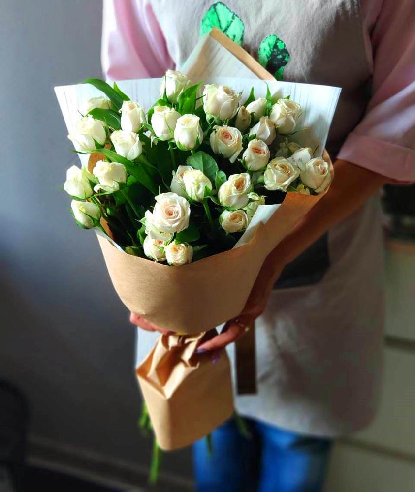 Букет цветов из: Розы в Олонце