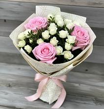 Букет цветов из:  Розы в Олонце