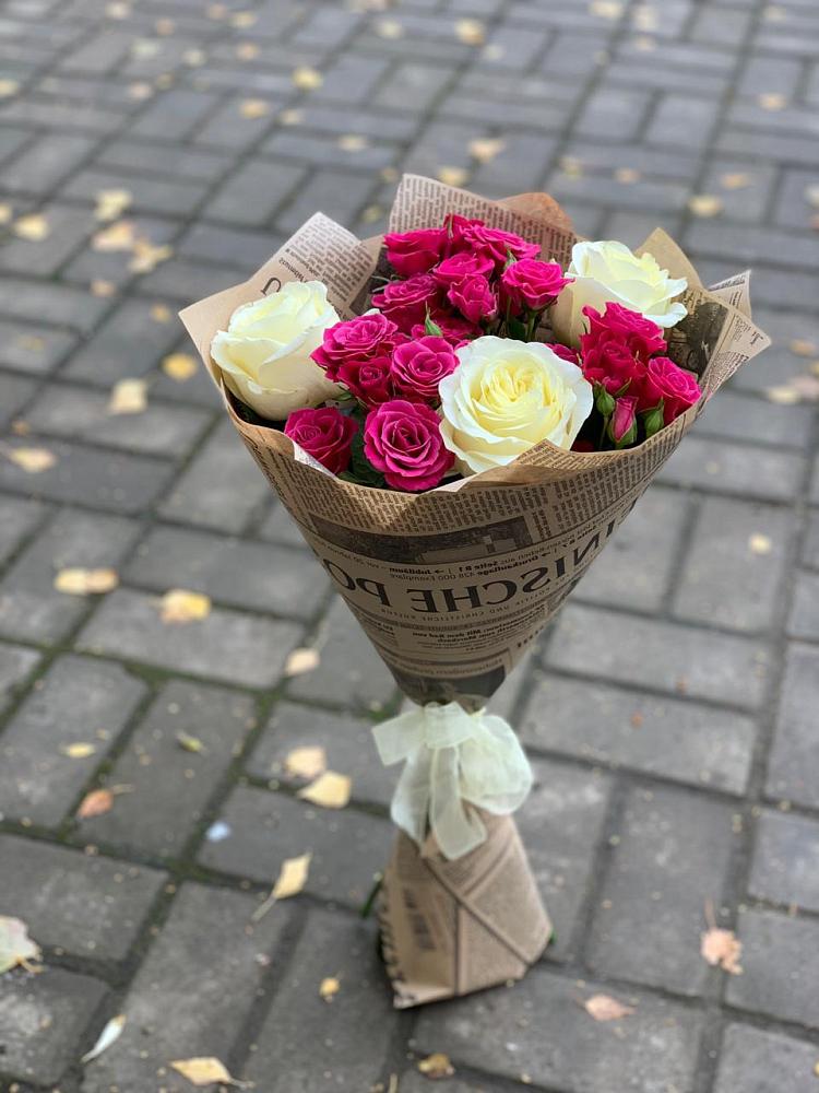 Букет цветов из: Розы в Олонце