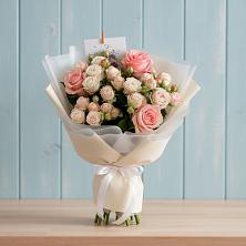 Букет цветов из:  Розы в Олонце